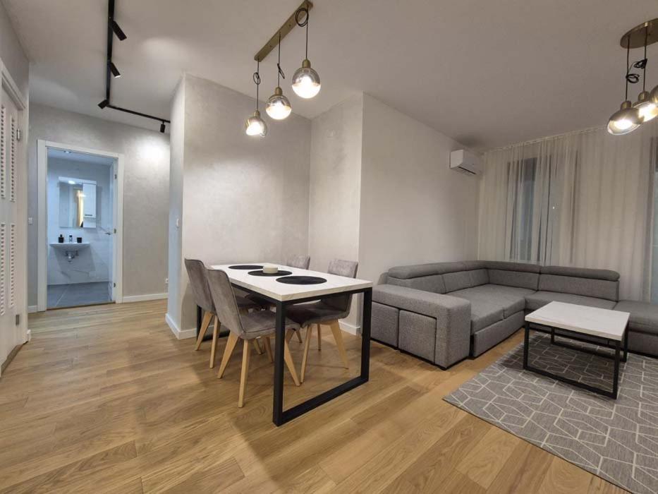 Park New Luxury With Garage Belgrade