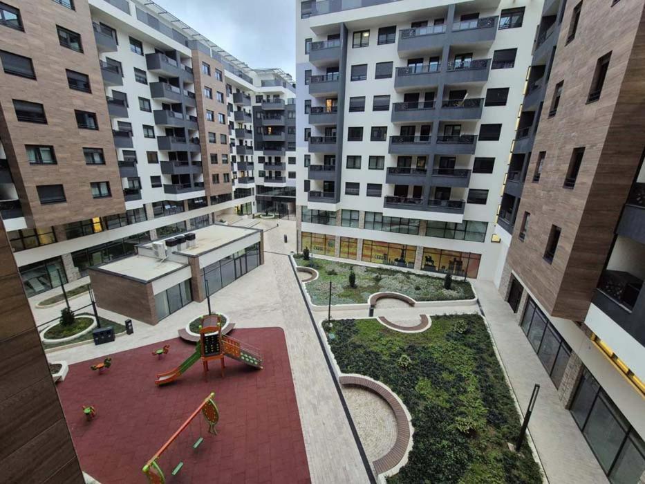 Park New Luxury With Garage Belgrade